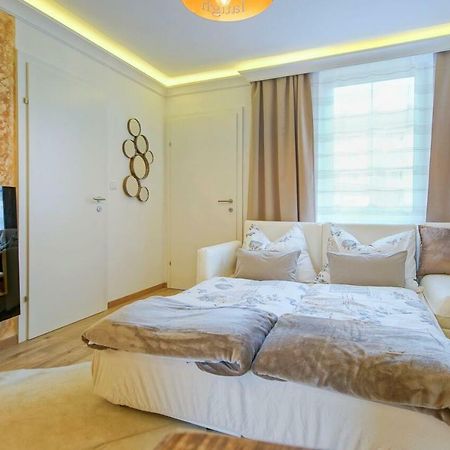 Auszeit Leoben 1 Mit Terasse Und Gratis Parkplatz Apartment Exterior photo